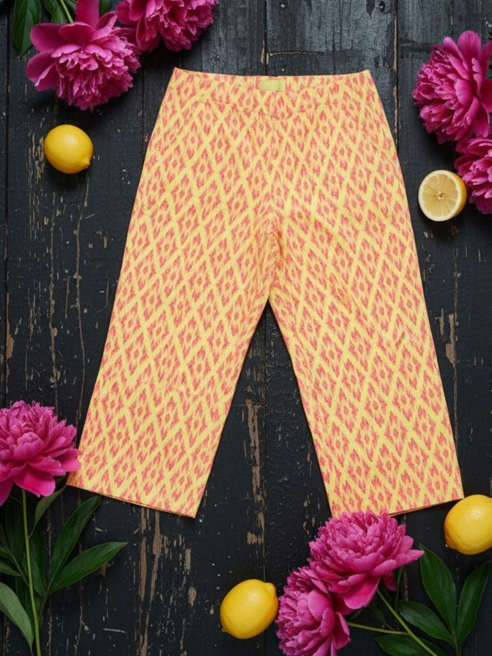 Lily and Van tropical Capri pants